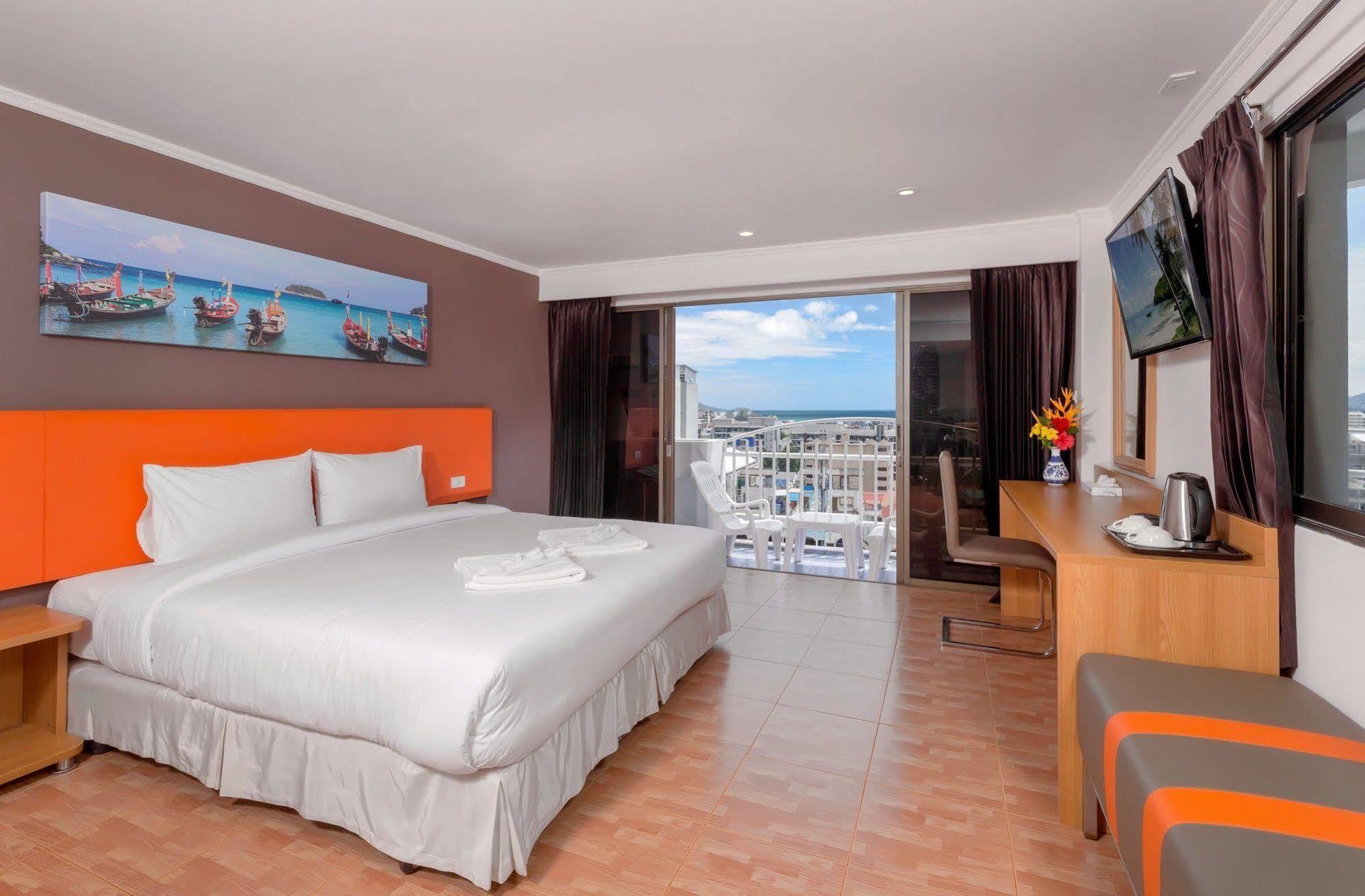 Royal Crown Hotel & Palm Spa Resort Patong Экстерьер фото